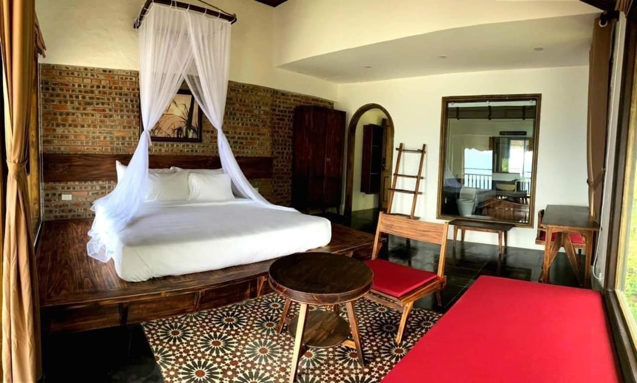 Amigo Pu Luong Hotel Lang Bang Bagian luar foto