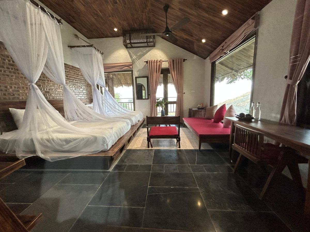 Amigo Pu Luong Hotel Lang Bang Bagian luar foto